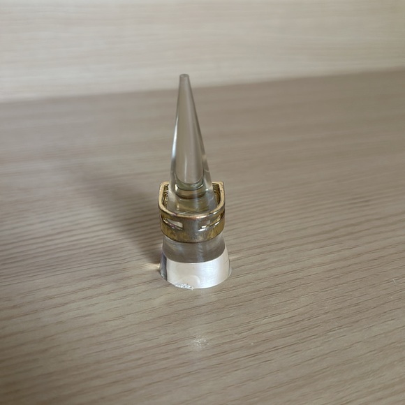 Express Gold Ring 8 - Picture 5 of 9